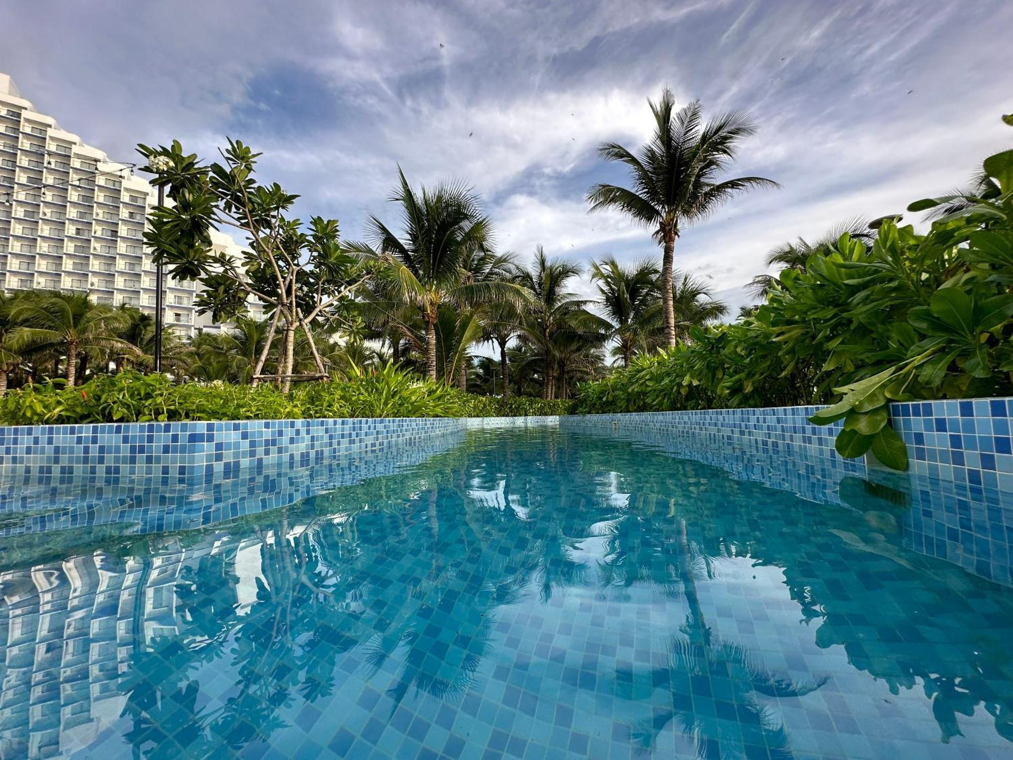 The Cam Ranh Oceanviewアパートメント エクステリア 写真