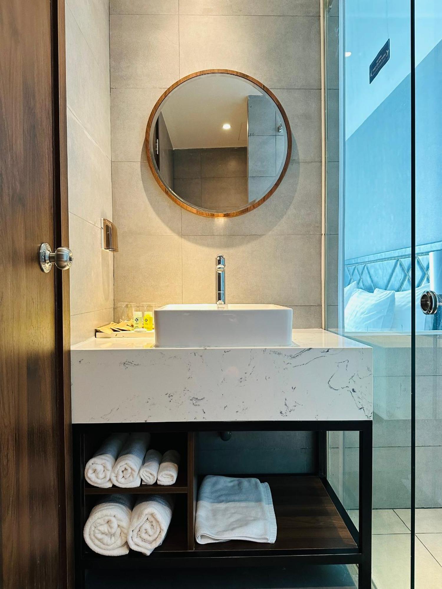 The Cam Ranh Oceanviewアパートメント エクステリア 写真